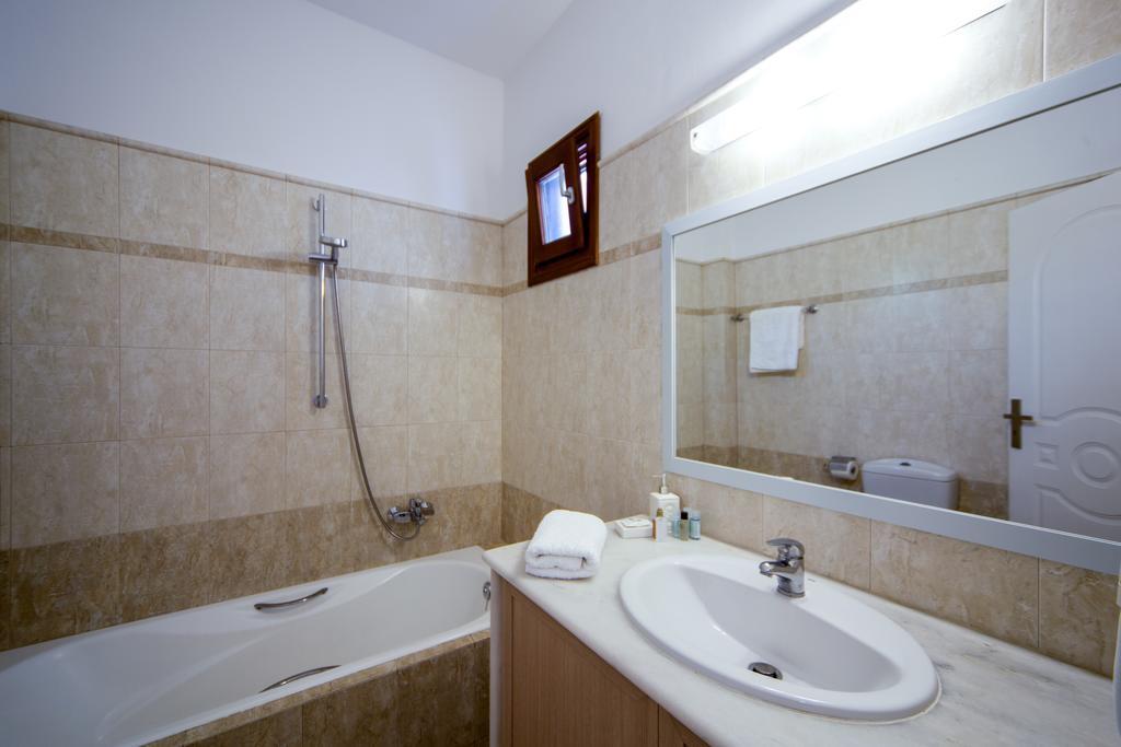 La Noi Houses Exo Gonia Екстер'єр фото